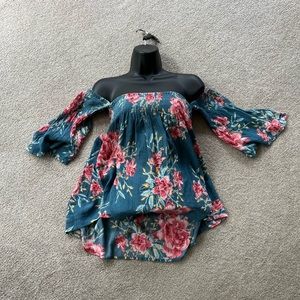 Billabong off the shoulder floral top